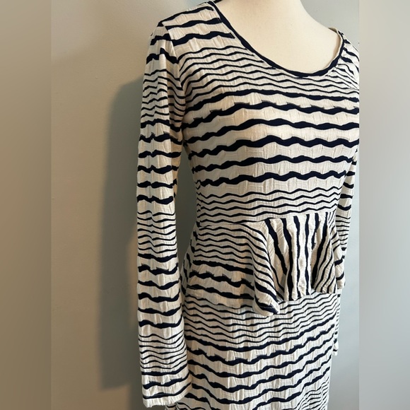 80’s PEPLUM ZEBRA MIDI DRESS SIZE SMALL - Picture 2 of 7